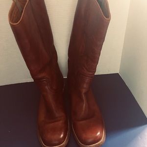 Frye campus boots 10D